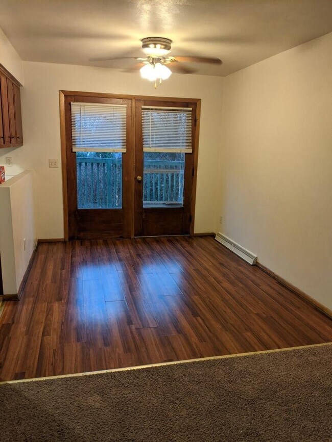 Building Photo - 1414 Martiny Ct.