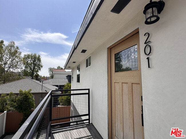 Building Photo - 3807 W Heffron Dr