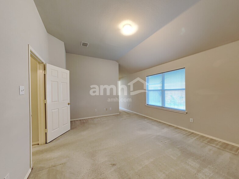 Building Photo - 209 Wenrick Dr