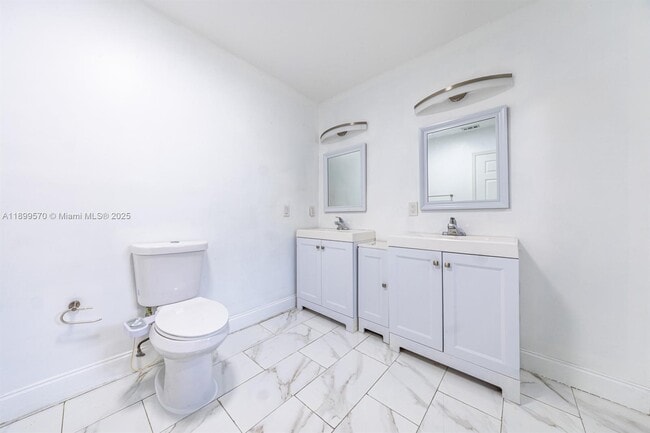 Building Photo - 14859 SW 177th Terrace