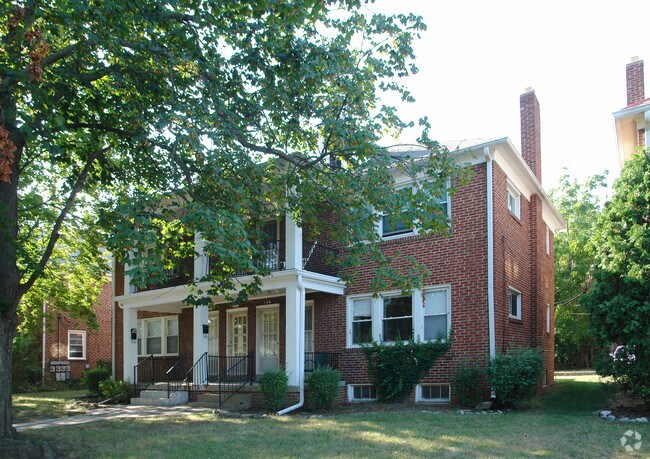 Primary Photo - 1533-1535 W 3rd Ave