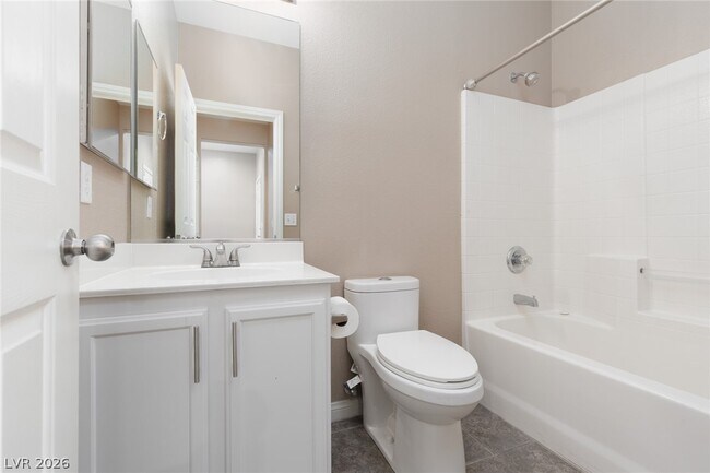 Building Photo - 5432 N Roaring Surf Dr