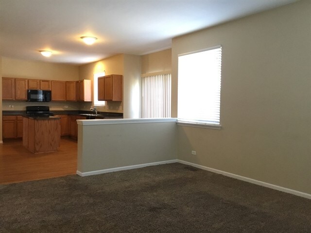 Building Photo - 25314 Pastoral Dr