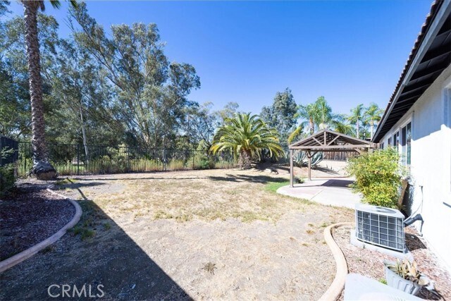 Building Photo - 38729 Clearbrook Dr