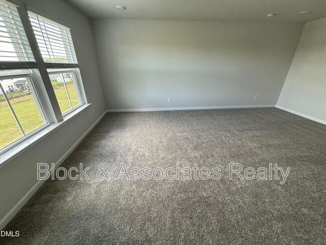 Building Photo - 3230 Pelican Ln