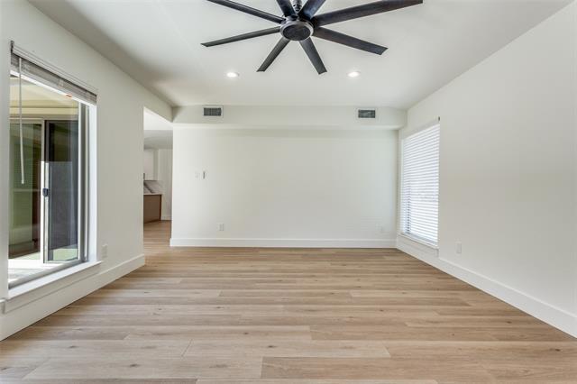 Building Photo - 200 Trellis Pl