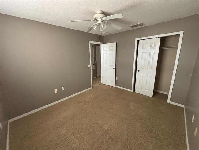 Building Photo - 2508 Hassonite St