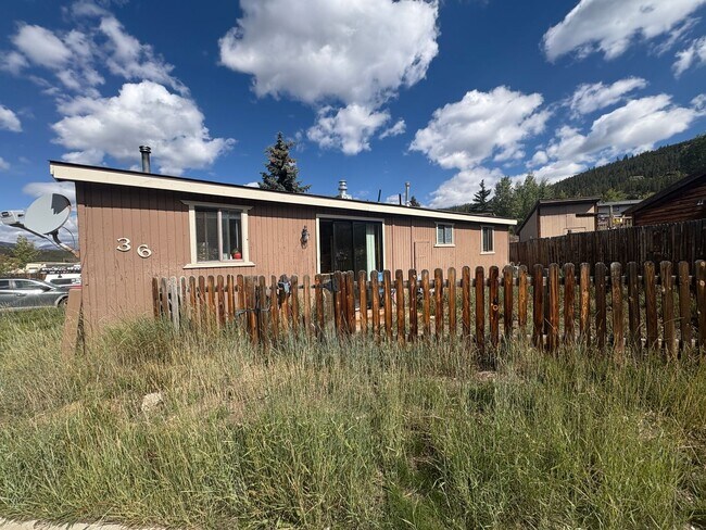 Building Photo - 36 Magnum Bonum Dr