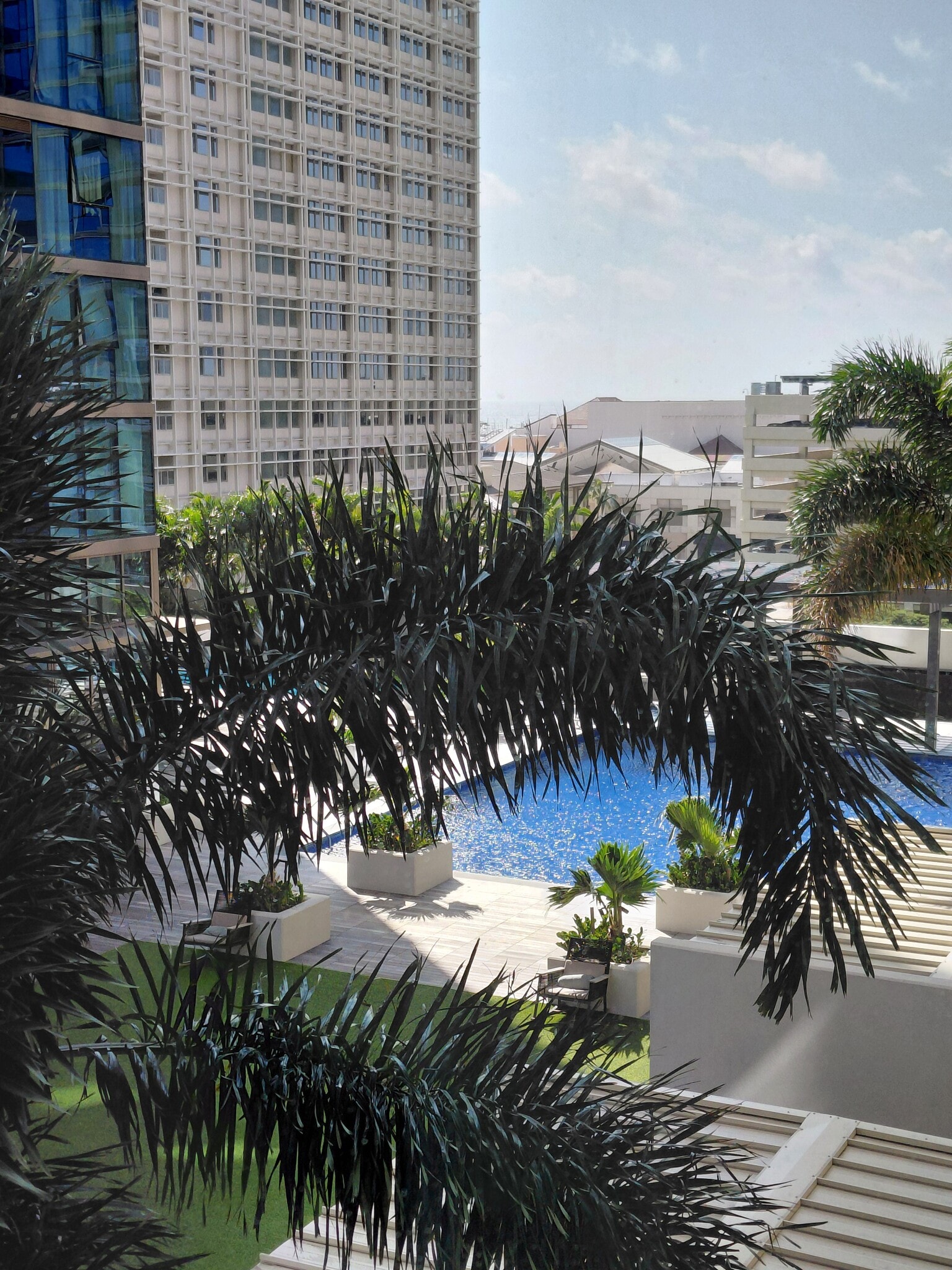 Building Photo - 1388 Kapiolani Blvd