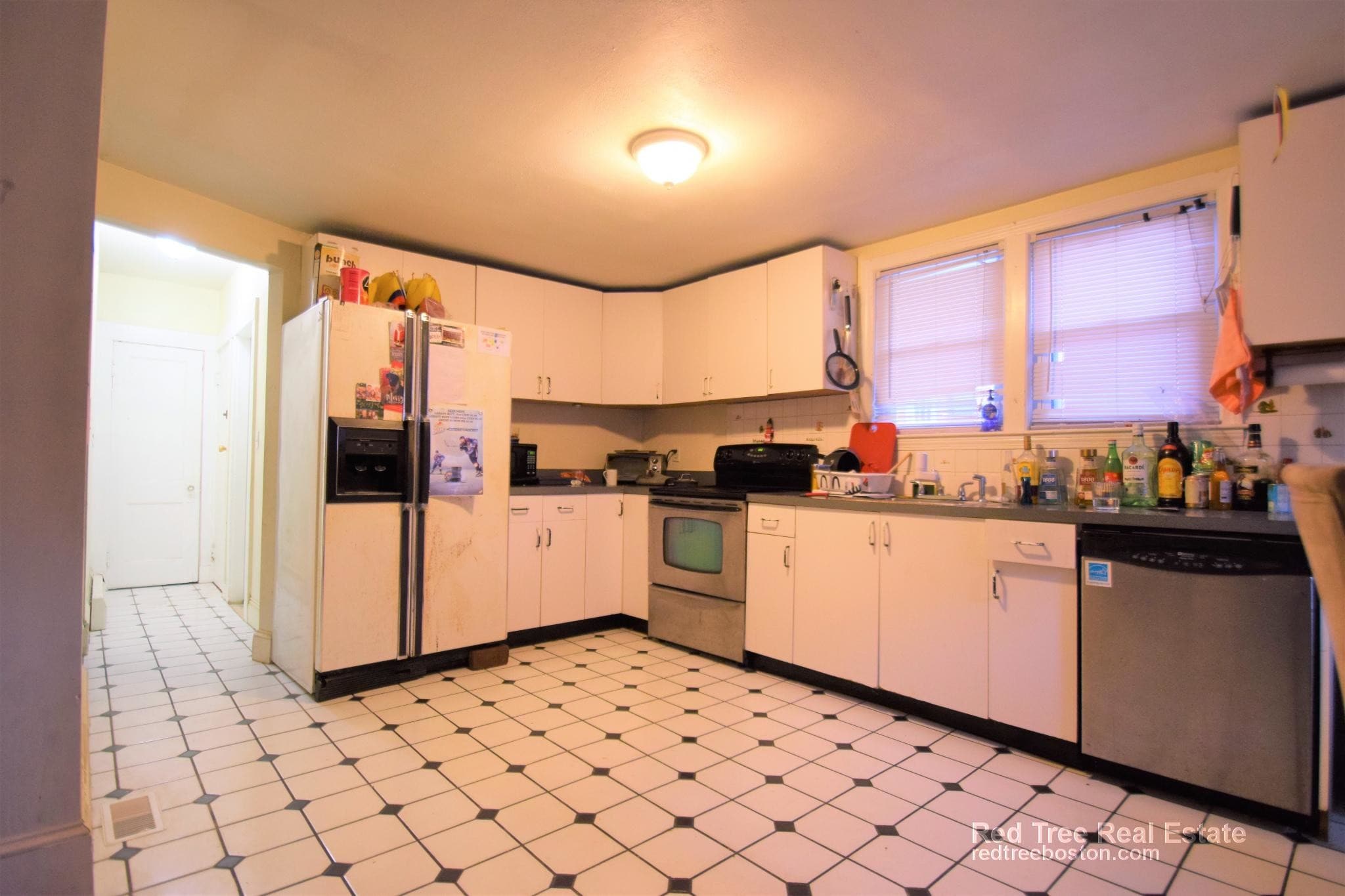 Building Photo - 505 Washington St