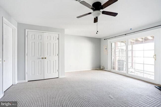 Building Photo - 12111 Wedgeway Pl