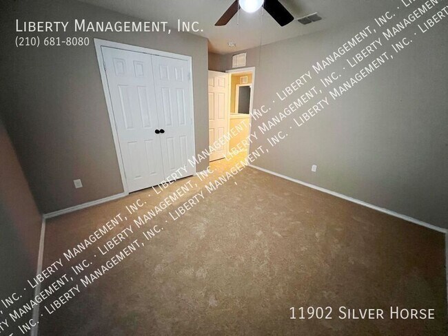 Building Photo - 11902 Silver Horse