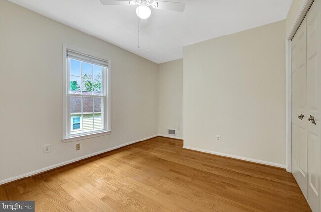 Building Photo - 8995 Parliament Dr