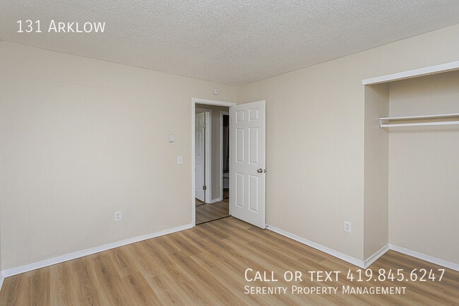 Building Photo - 131 Arklow-