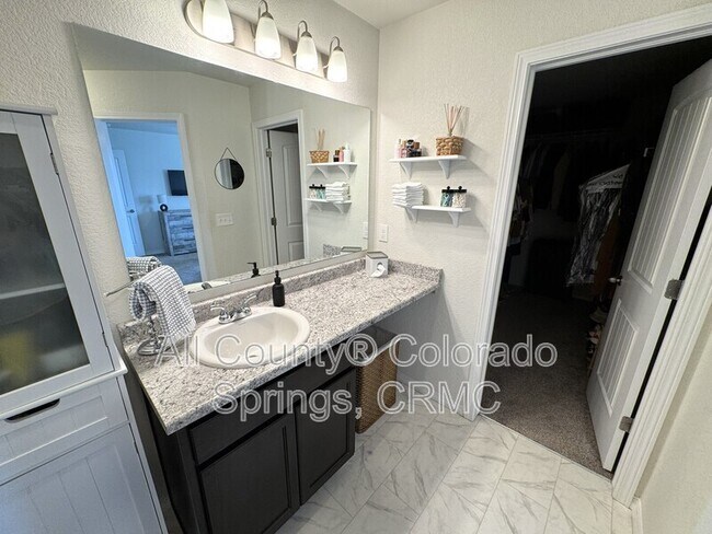 Building Photo - 8145 Phyllite Dr