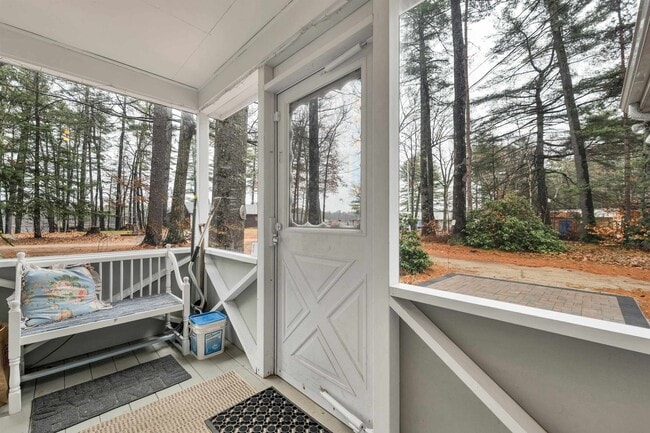 Building Photo - 6 Abbott Ln