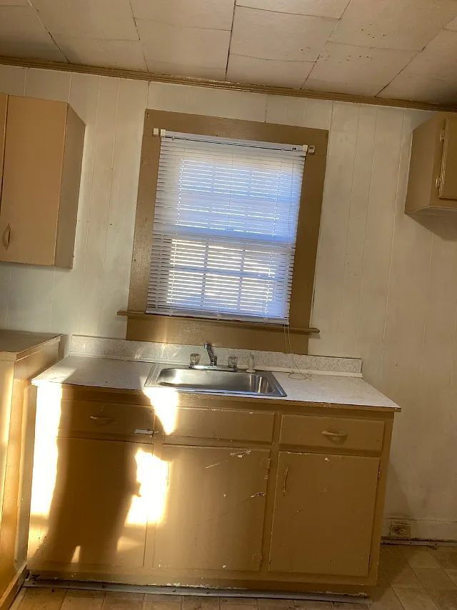 Building Photo - 207 Sims Dr