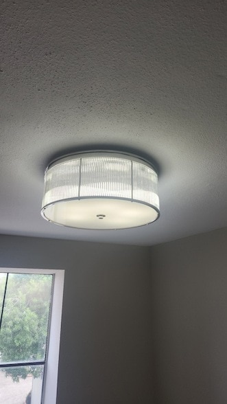 Building Photo - 3025 Walnut Bend Ln