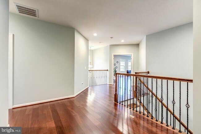 Building Photo - 3873 Billberry Dr