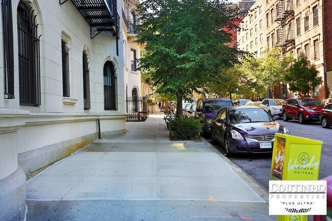 Building Photo - 5 W 101st St