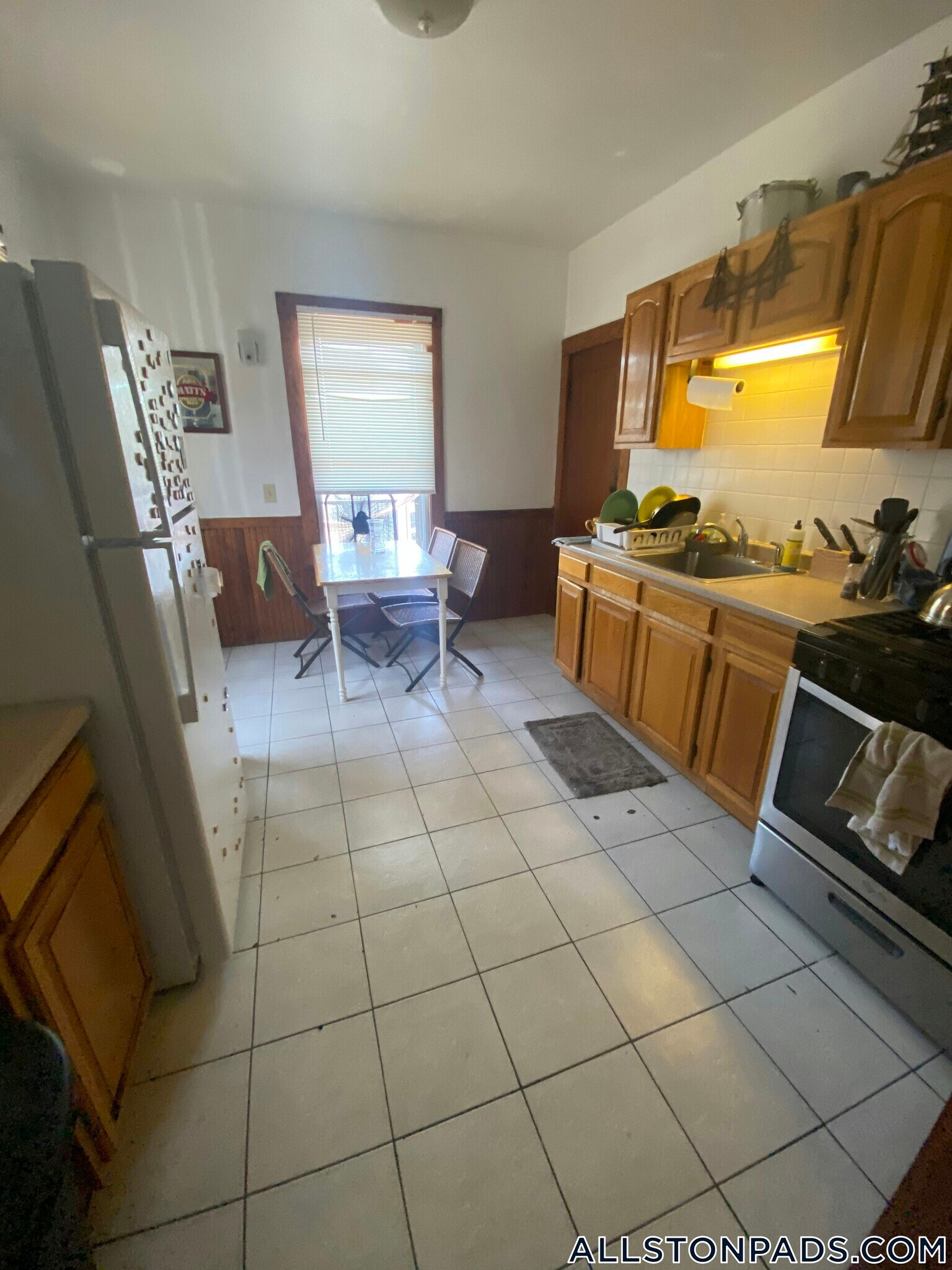 Building Photo - 19 Long Ave