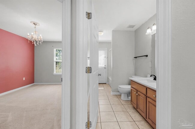 Building Photo - 2491 Parkridge Dr