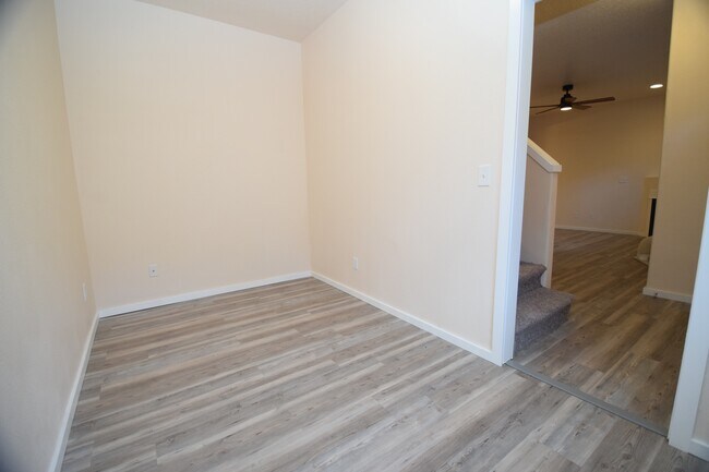 Building Photo - 18528 SW Mcclarey Dr