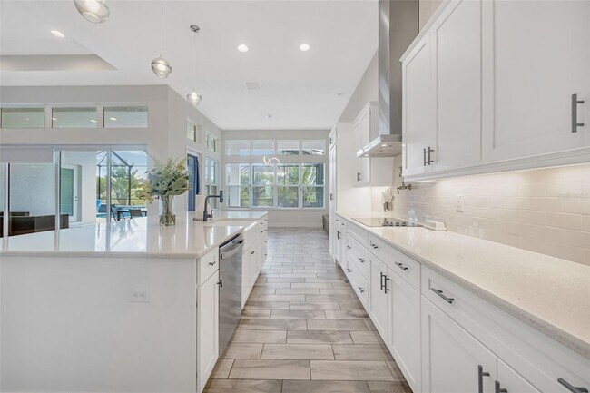 Building Photo - 13539 Carryback Dr