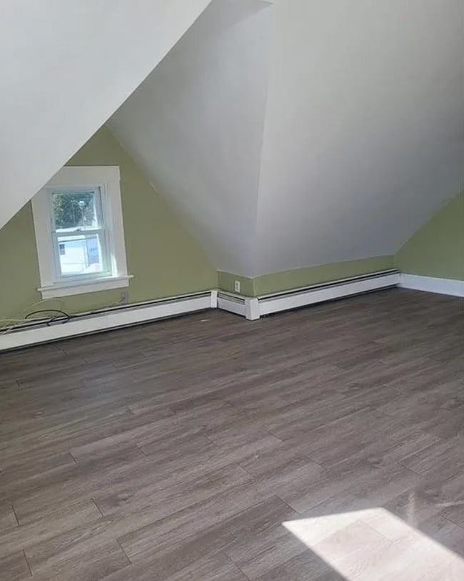 Building Photo - Rhode Island Triplex