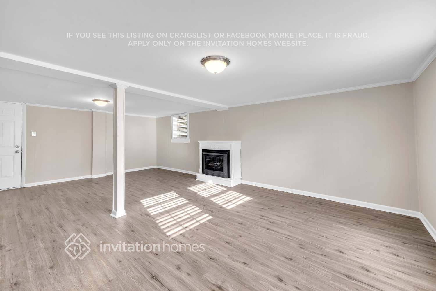Building Photo - 3331 Panorama Dr