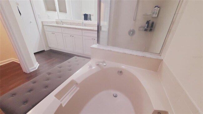 Building Photo - 2308 Lily Pad Ln
