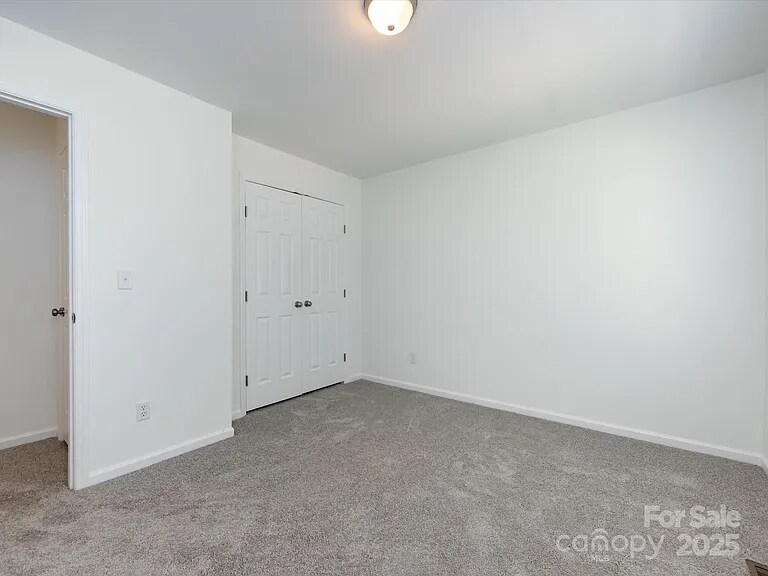 Building Photo - 1635 Katherine Kiker Rd