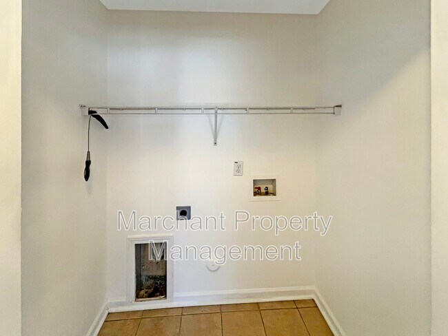 Building Photo - 503 Peach Grove Pl