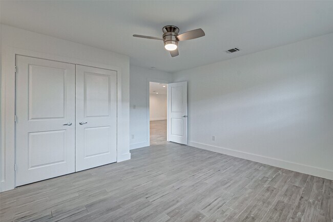 Building Photo - 5007 Cheena Dr