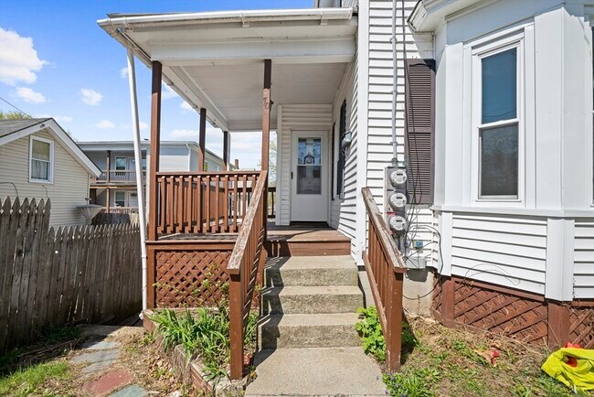 Building Photo - 70 North St