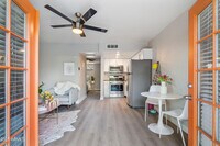 Building Photo - 4025 N 40th St