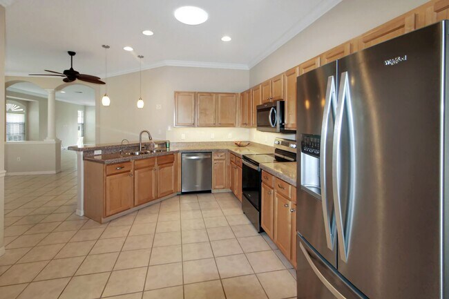 Building Photo - Pelican Pointe Annual Villa for Rent