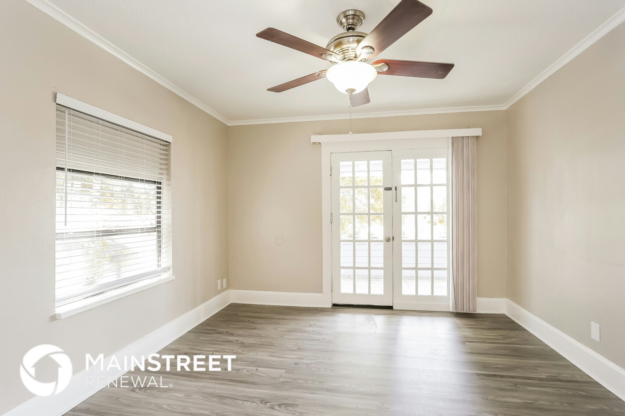 Building Photo - 4010 1st Ave S