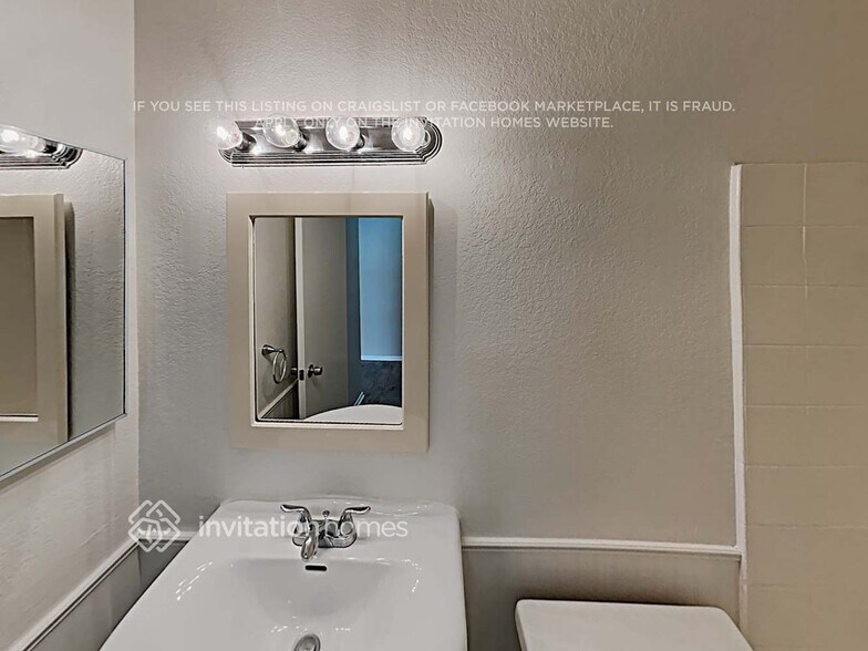 Building Photo - 29845 Calle San Martine
