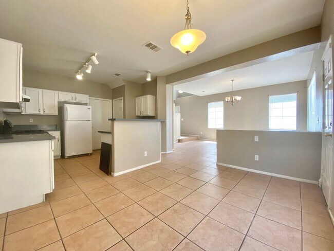 Building Photo - 2608 Commitment Ct