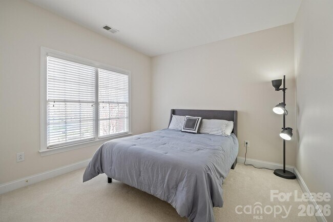 Building Photo - 12004 Camargo Ct