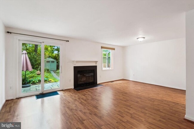 Building Photo - 8230 Goldstream Ct