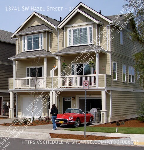 Building Photo - 13741 SW Hazel St