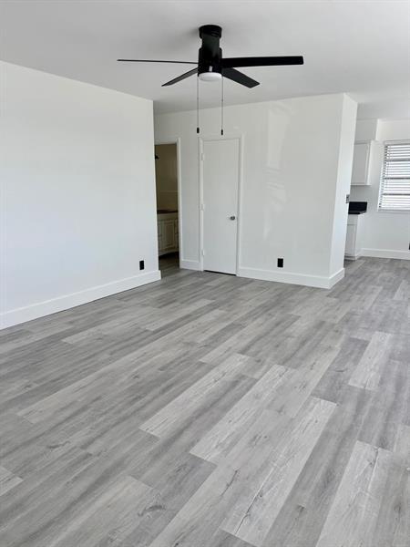 Building Photo - 2837 NE 30th St