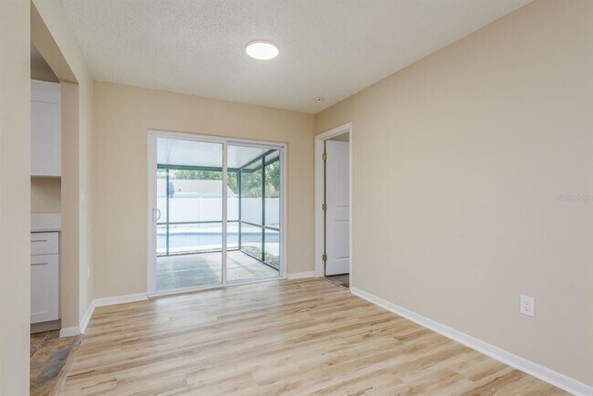 Building Photo - 2977 Palmetto Ct