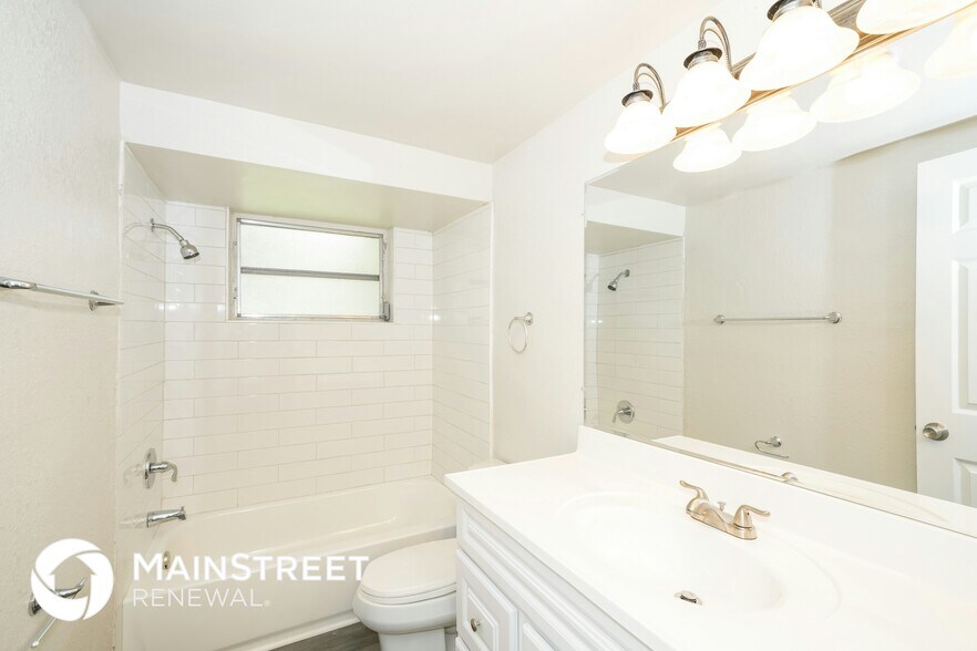 Building Photo - 3626 Bluebell Ln
