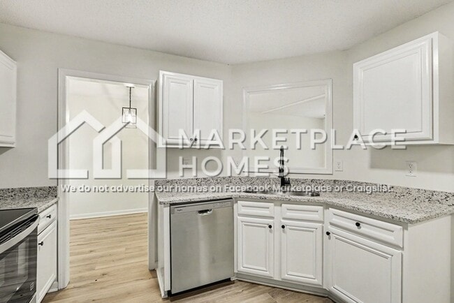 Building Photo - 122 White Creek Loop
