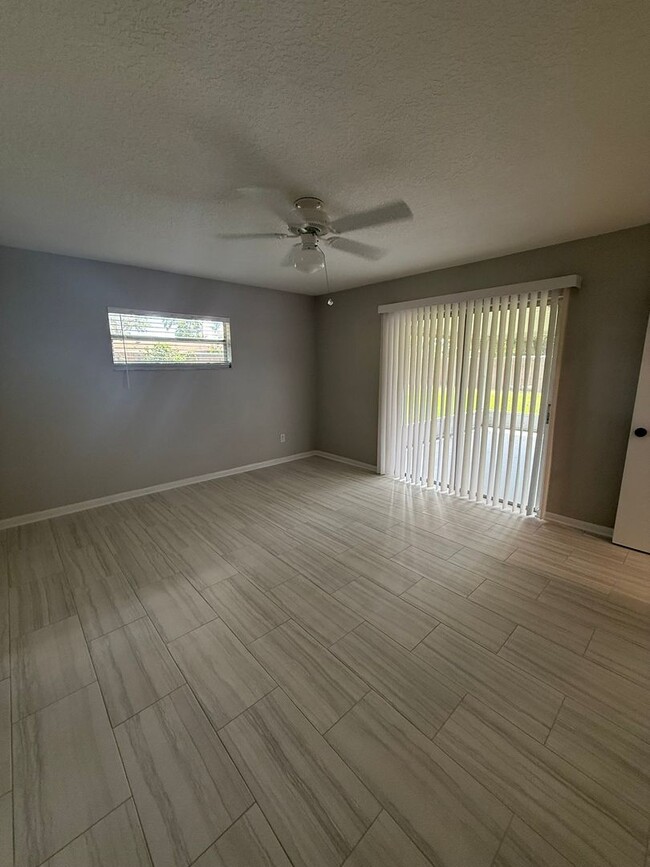 Building Photo - Remodeled Home in Longwood