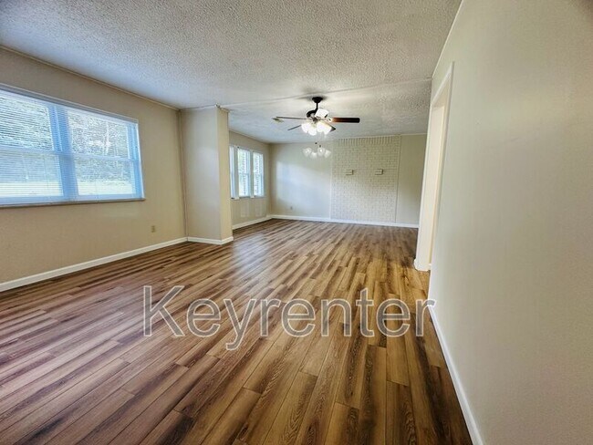Building Photo - 12516 Yarnell Rd