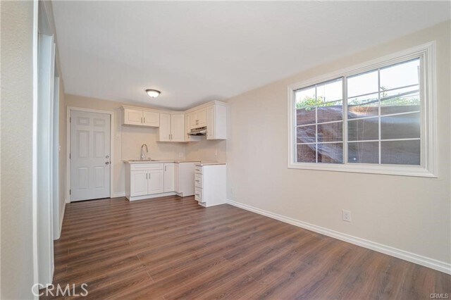 Building Photo - 10606 Pleasant Way